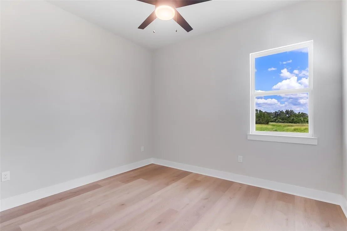 Photo of 115 Draper LN