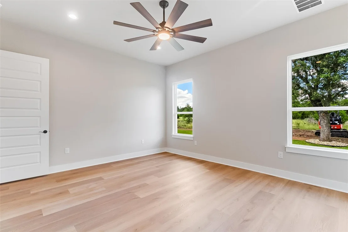 Photo of 130 Draper LN