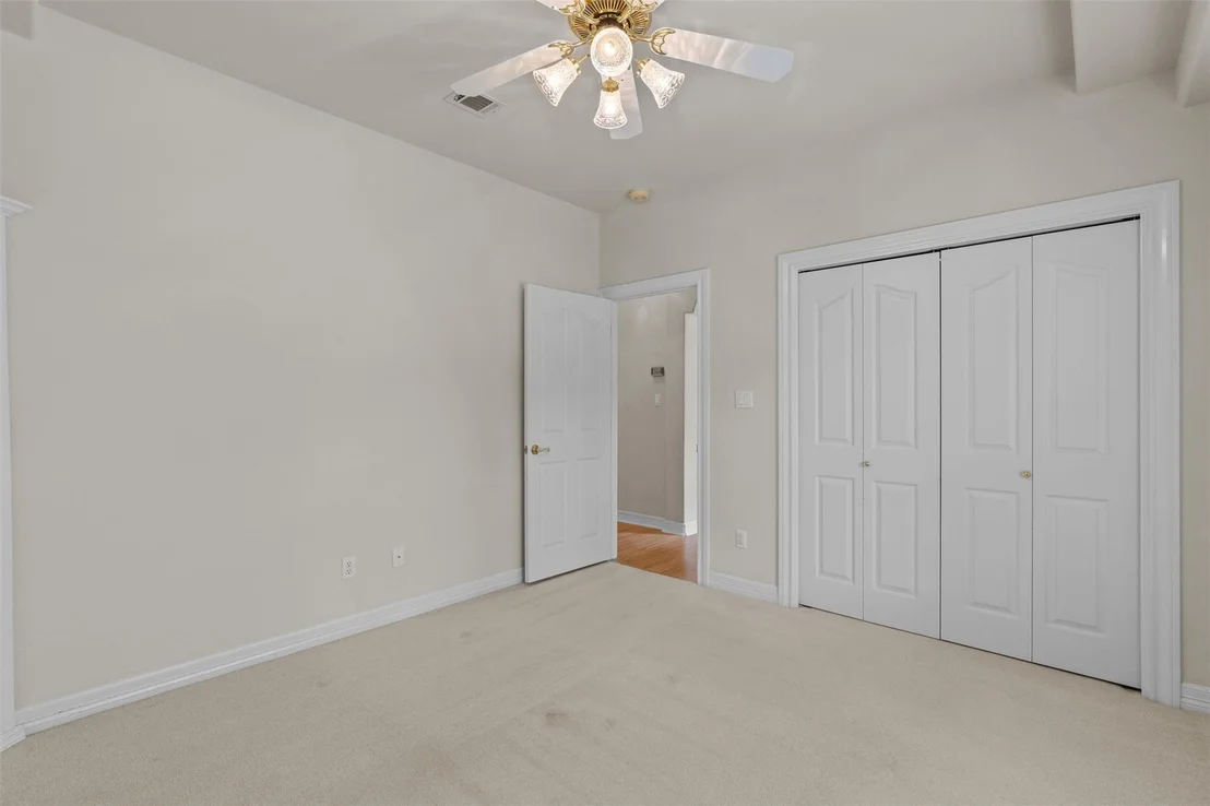 Photo of 101 Ten Oaks DR
