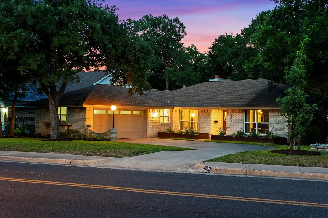 Photo of 1905 Barton Hills DR