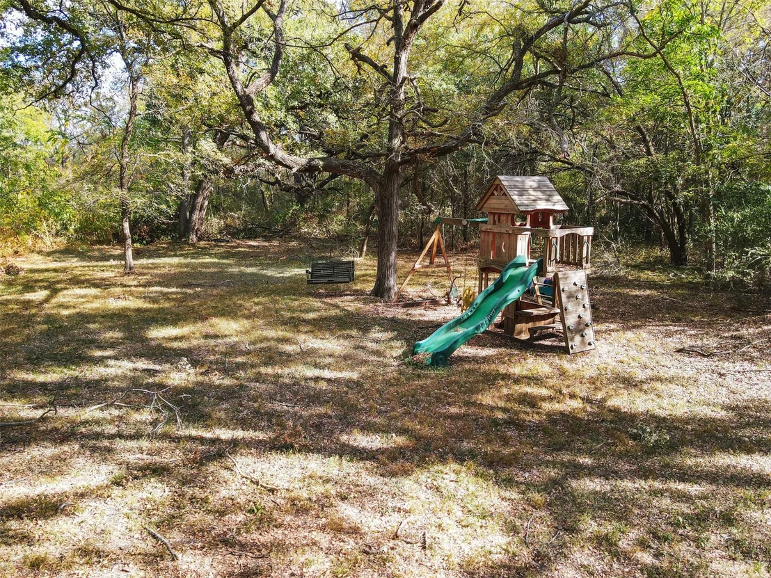 Photo of 275 Woodruff RD