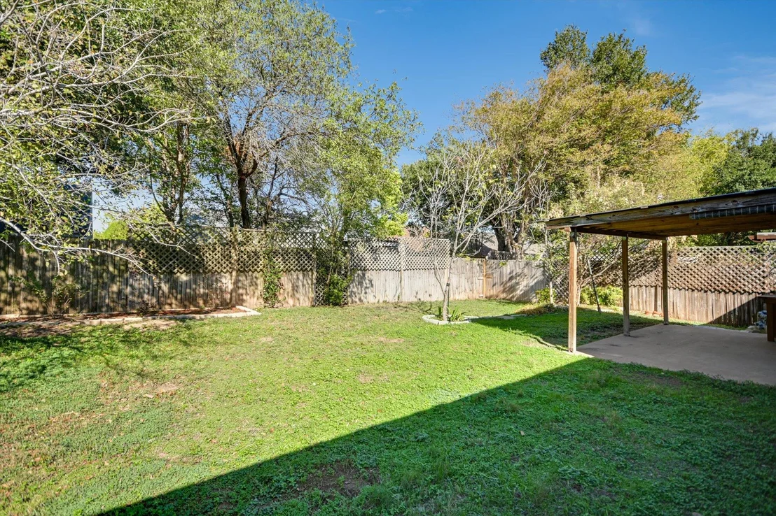 Photo of 2202 Taylor Simonetti Ave
