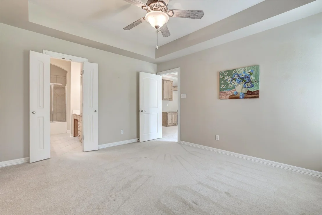 Photo of 25 Meadows End DR