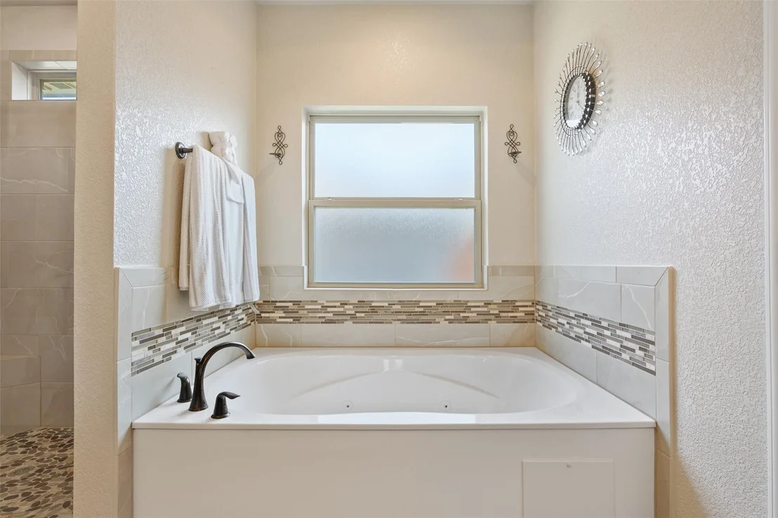 Photo of 7601 Silicon DR