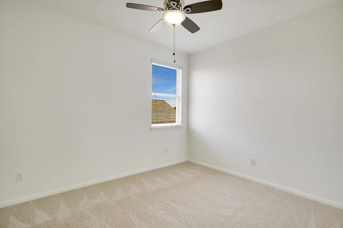 Photo of 213 Michaelis DR