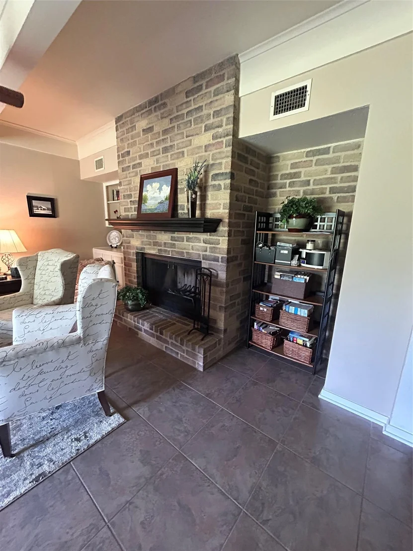 Photo of Unit D at 11121 Pinehurst DR