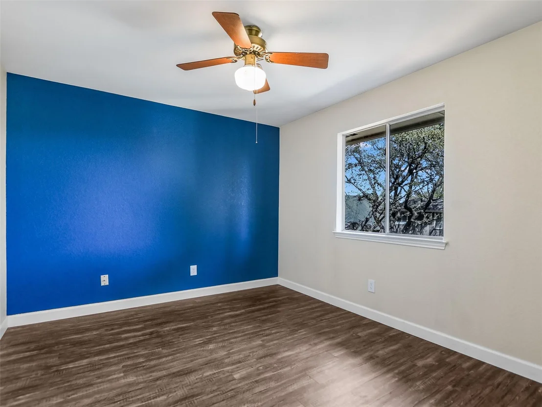 Photo of 716 Shiny Rock DR