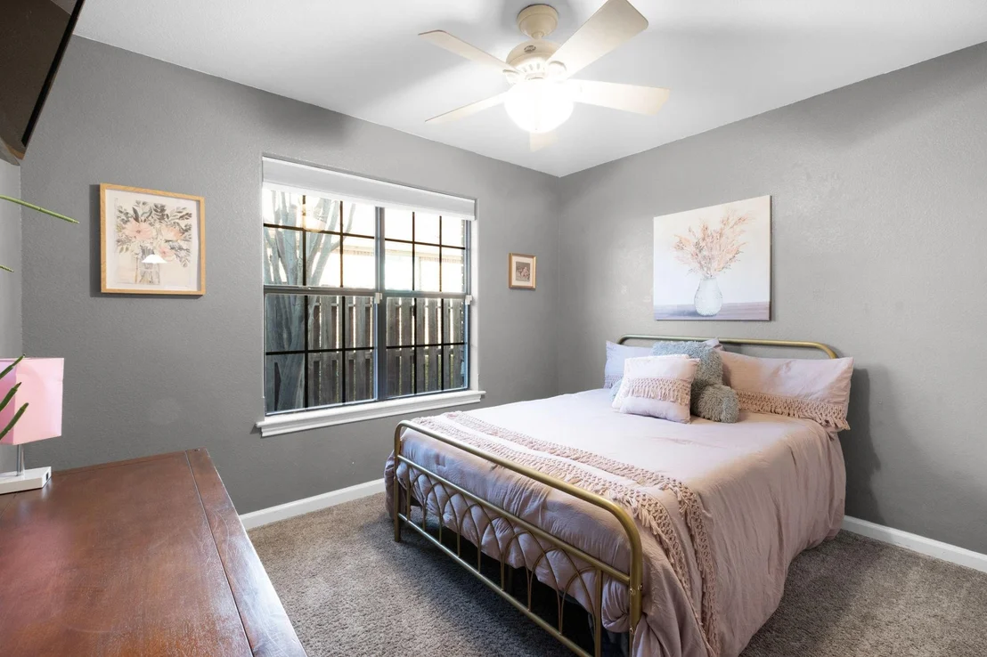 Photo of 1303 Adam Ave