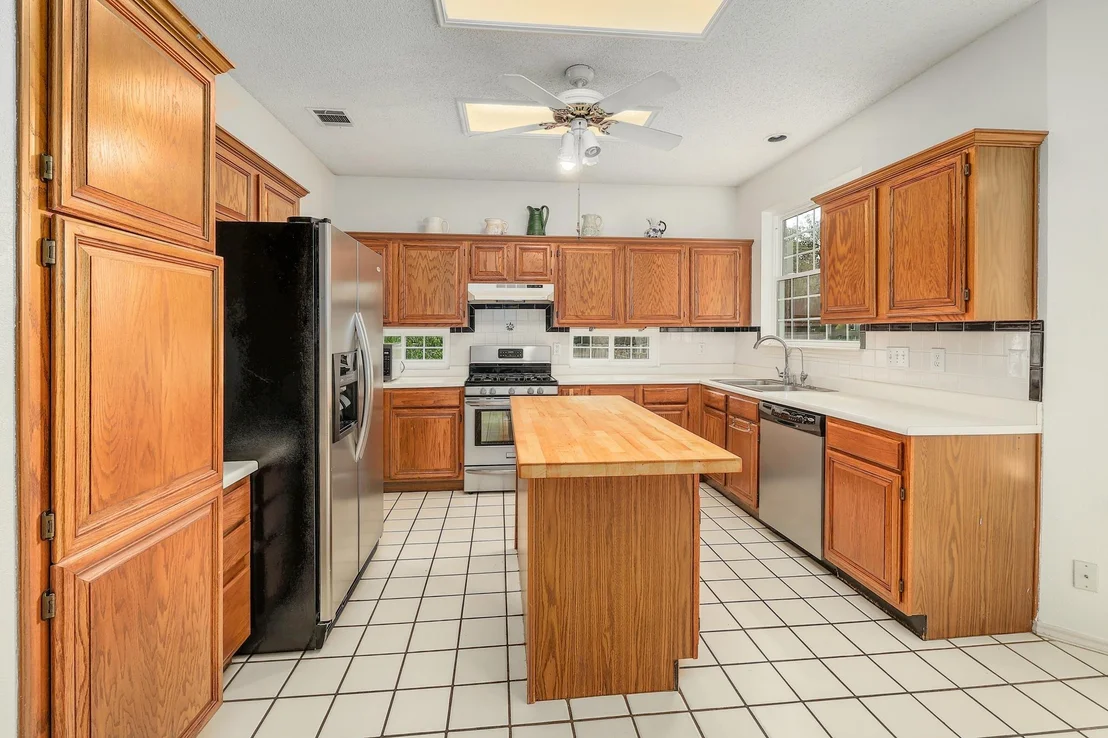 Photo of 2601 Starling DR