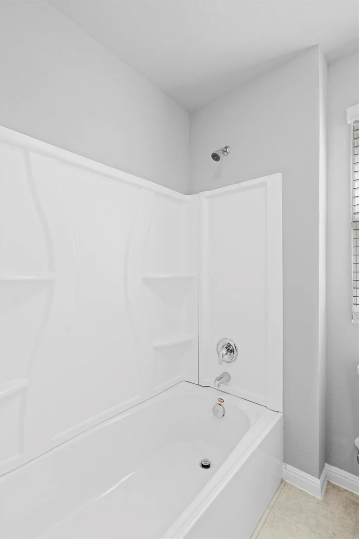 Photo of 453 Gaida LOOP