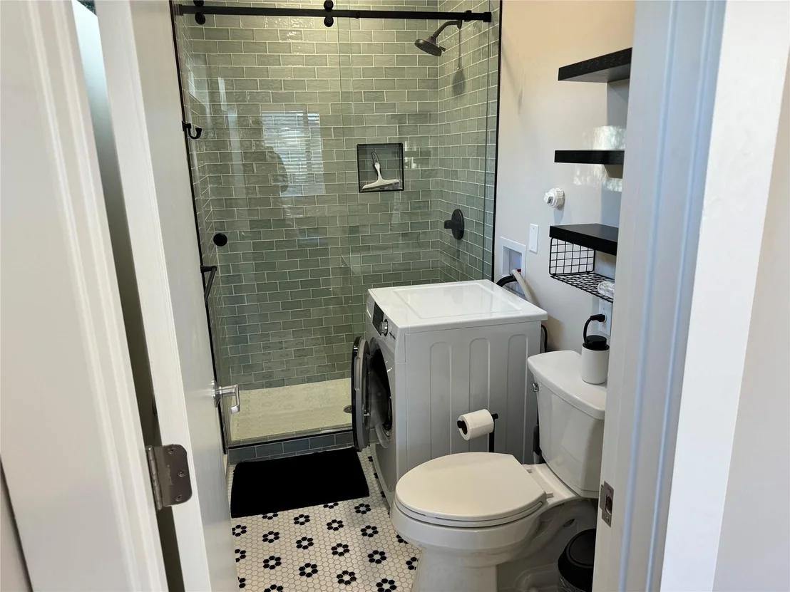 Photo of 3106 Leaf CIR