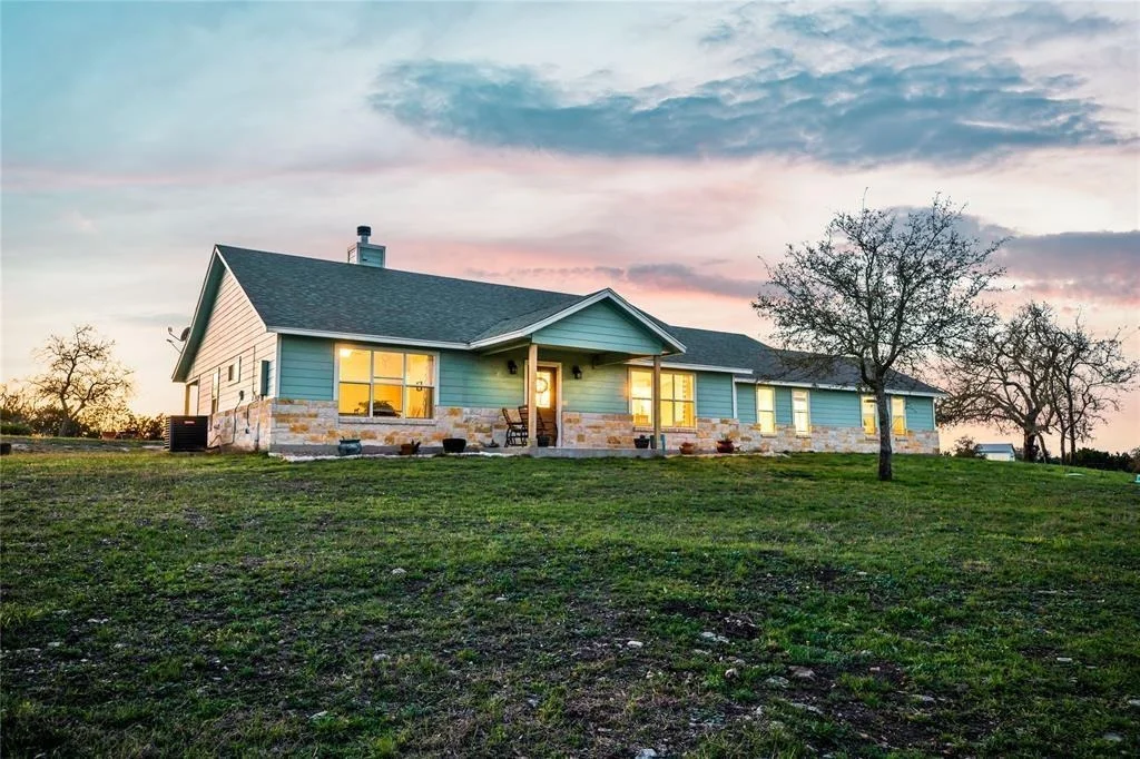 Photo of 220 Three Creeks DR