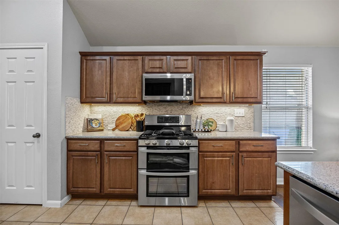Photo of 18653 Dry Pond DR