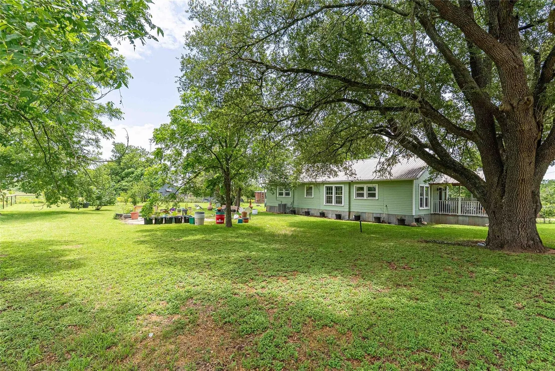 Photo of 802 Smith RD