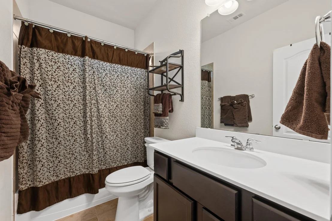 Photo of 145 Findley Ave