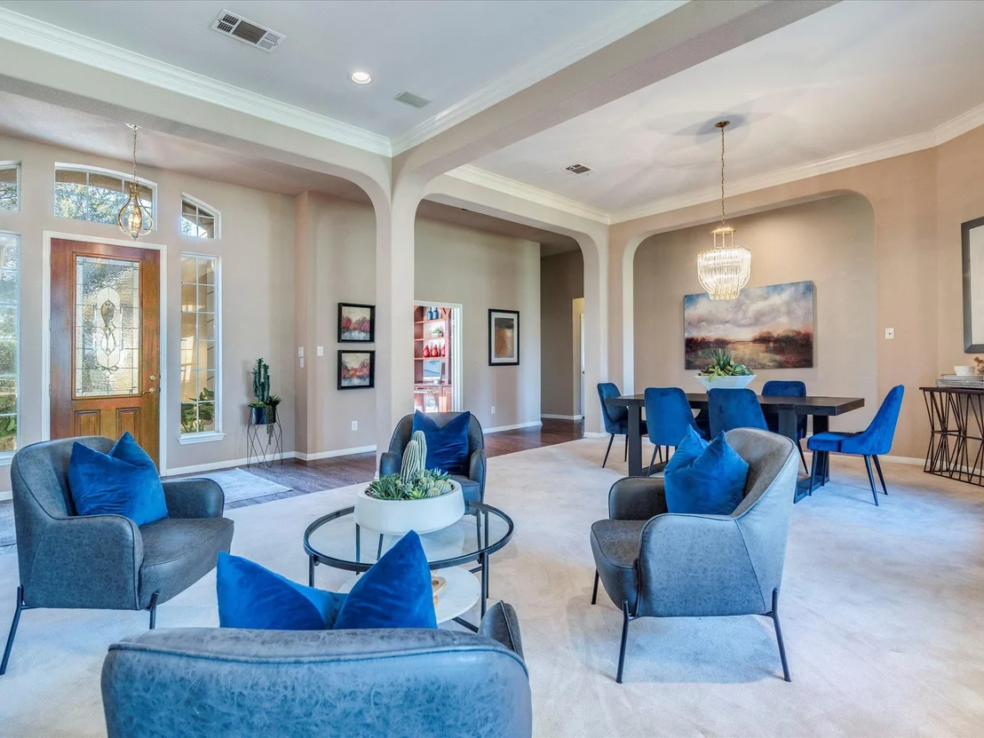 Photo of 10609 River Plantation DR