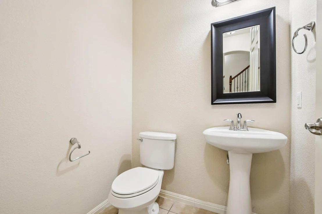 Photo of 634 Irvin DR