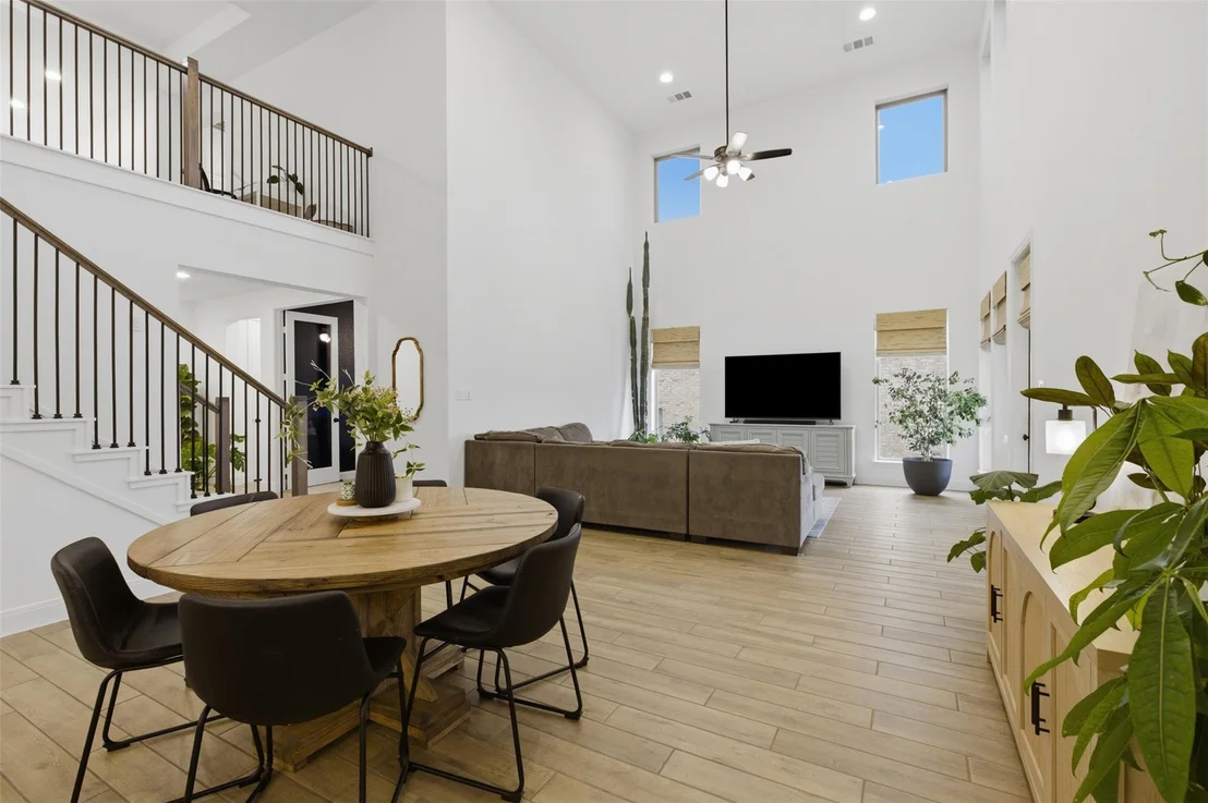 Photo of 1216 Summer Moon DR