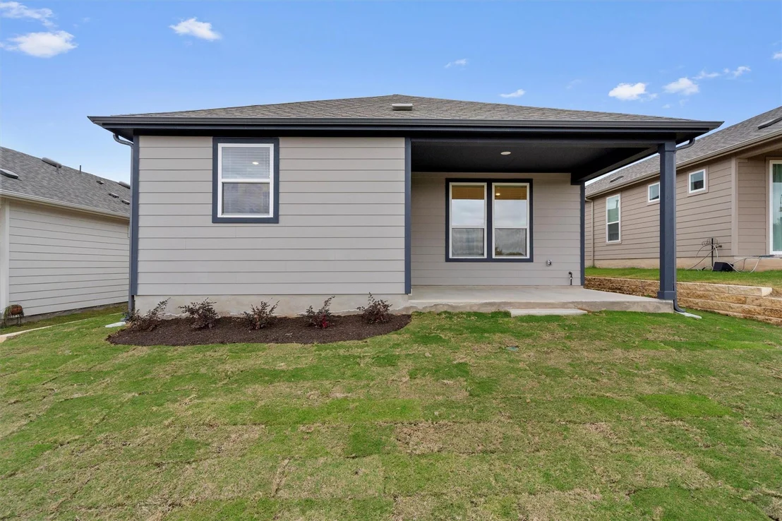 Photo of 310 Livewater LN