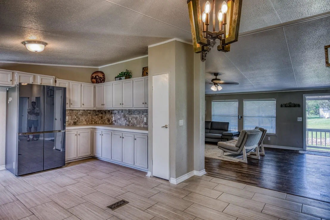 Photo of 6928 County Road 252