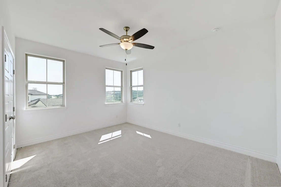 Photo of 905 CRESTONE STREAM DR