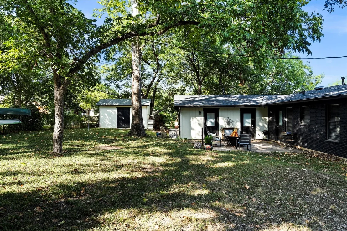 Photo of 8504 Contour DR