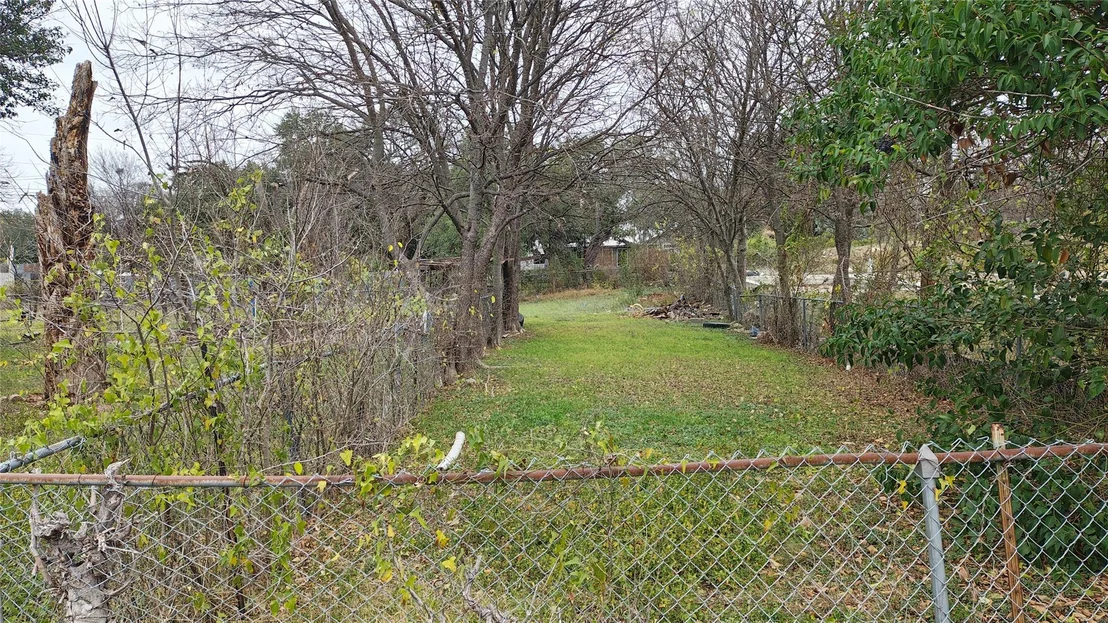 Photo of 8613 Georgian DR