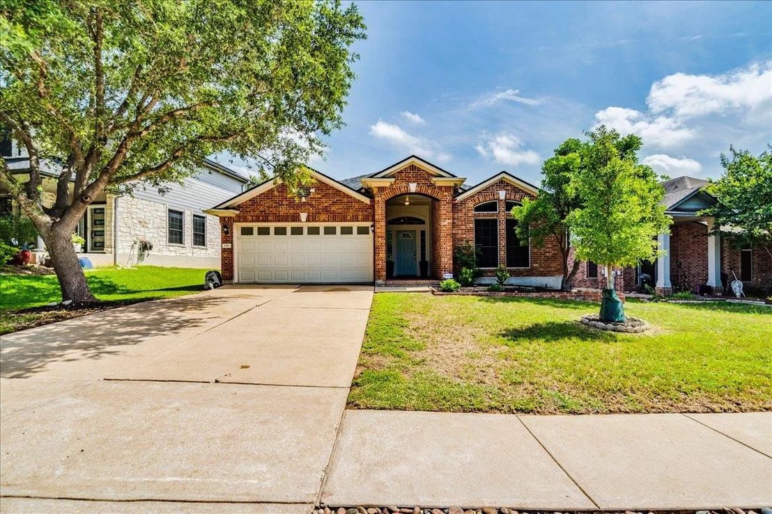 Photo of 2912 Lynnbrook DR