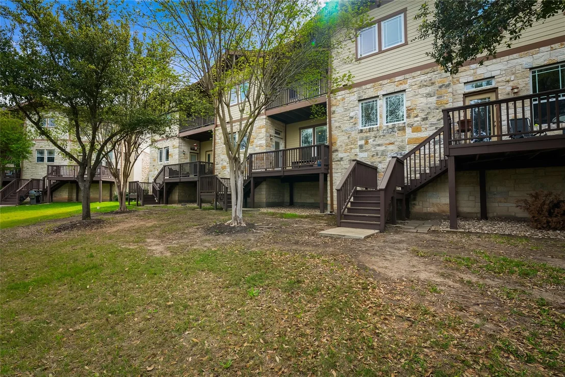 Photo of Unit 1702 at 2930 Grand Oaks LOOP
