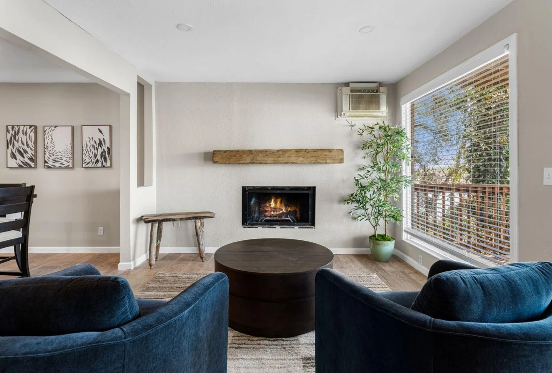 Photo of 8124 Joy RD