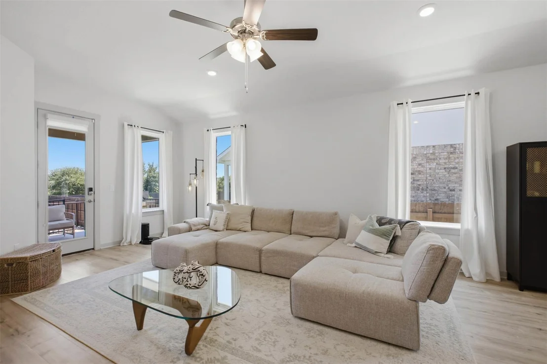 Photo of 1636 Flying Horseshoe BND