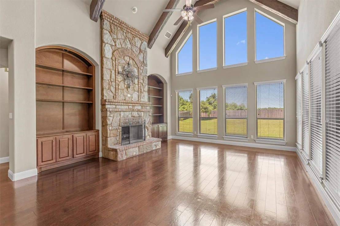 Photo of 2817 Bear Springs TRL