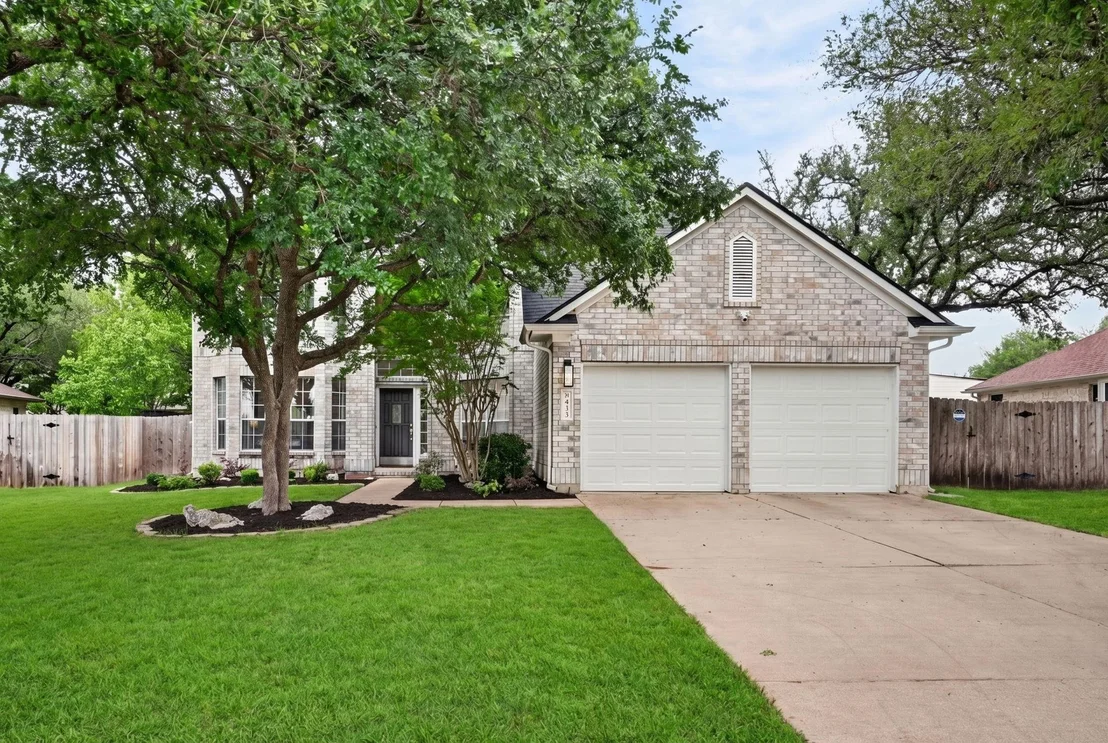 Photo of 1612 Fall Creek DR