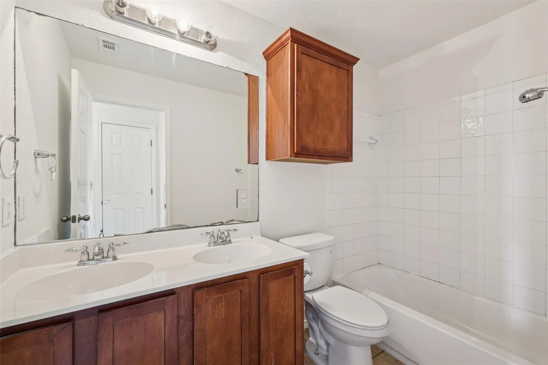 Photo of 14009 Rountree Ranch LN