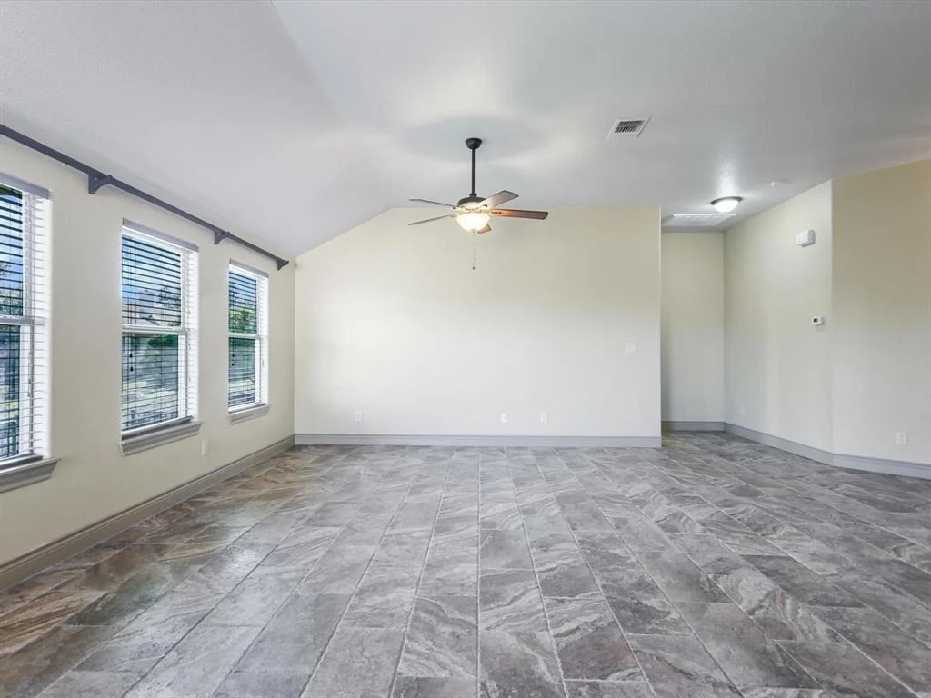 Photo of 10807 Glenview CIR