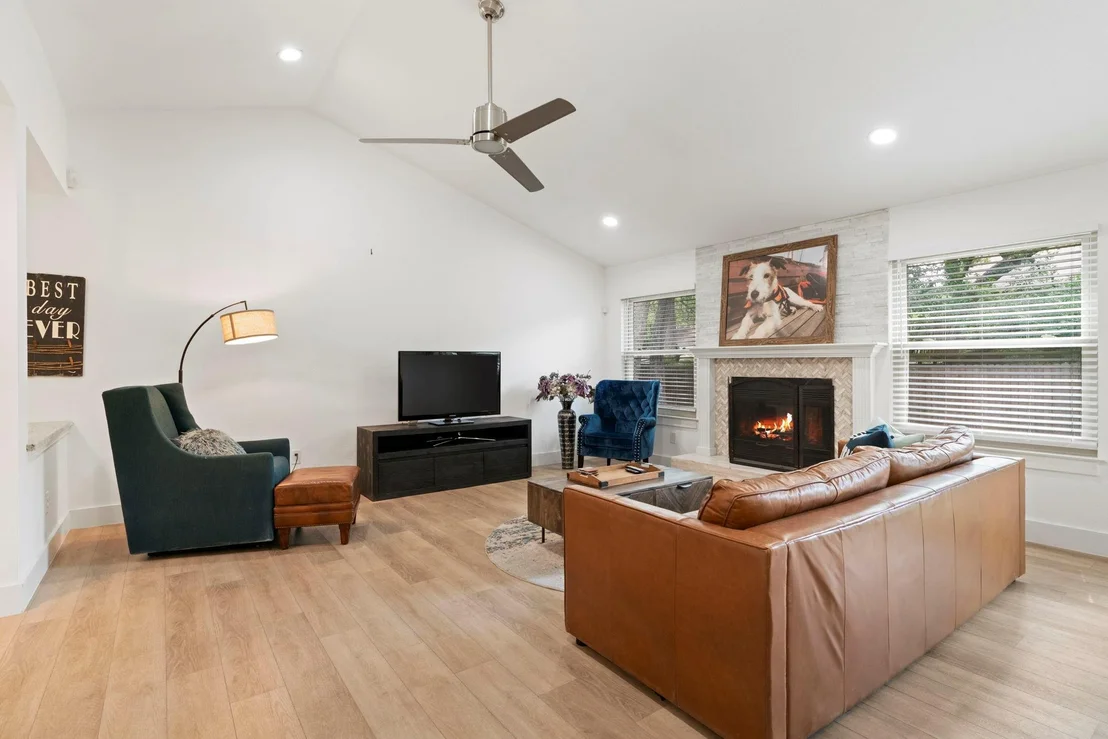 Photo of 8007 Cutler Ridge PL