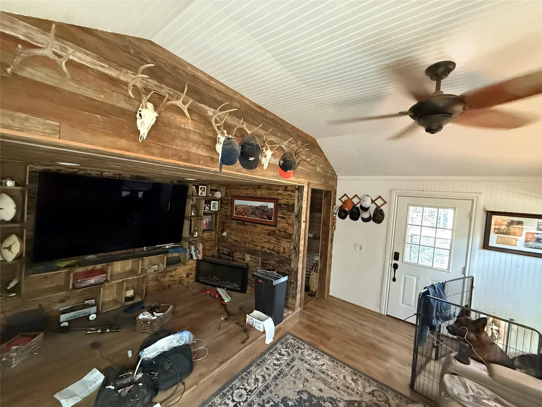 Photo of 3998 2341 RD