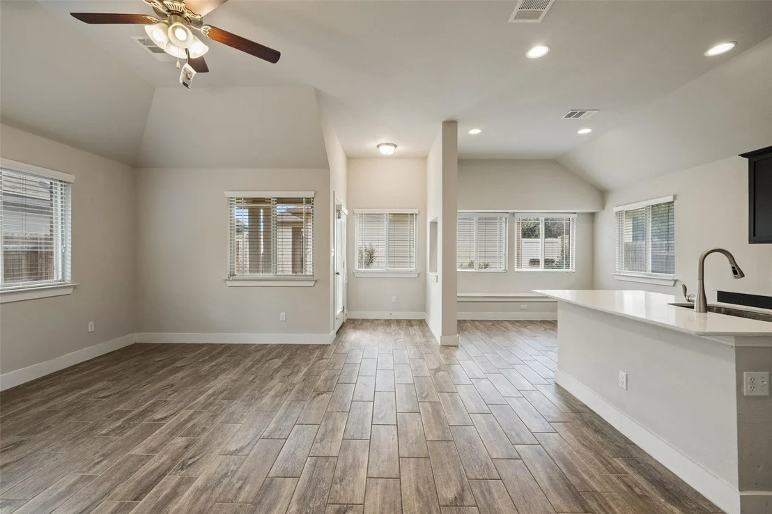 Photo of 118 Trailstone DR