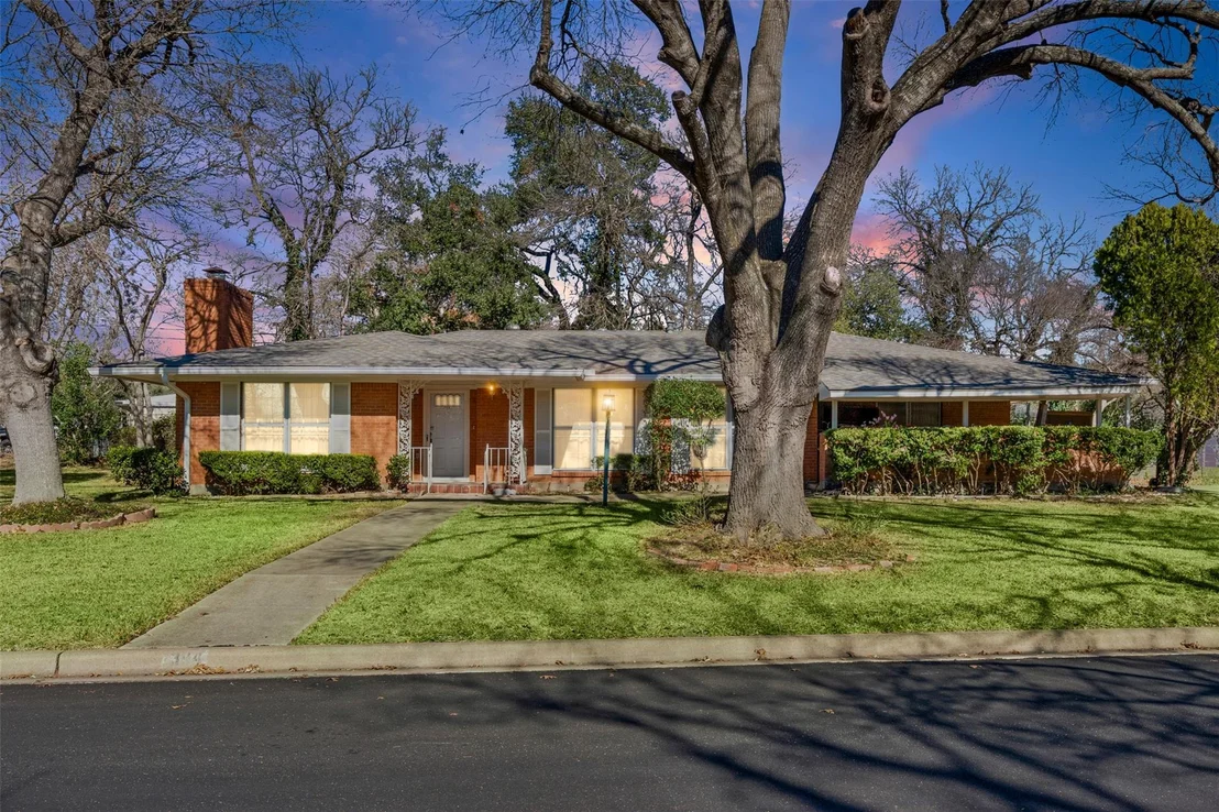 Photo of 3114 Pecan DR