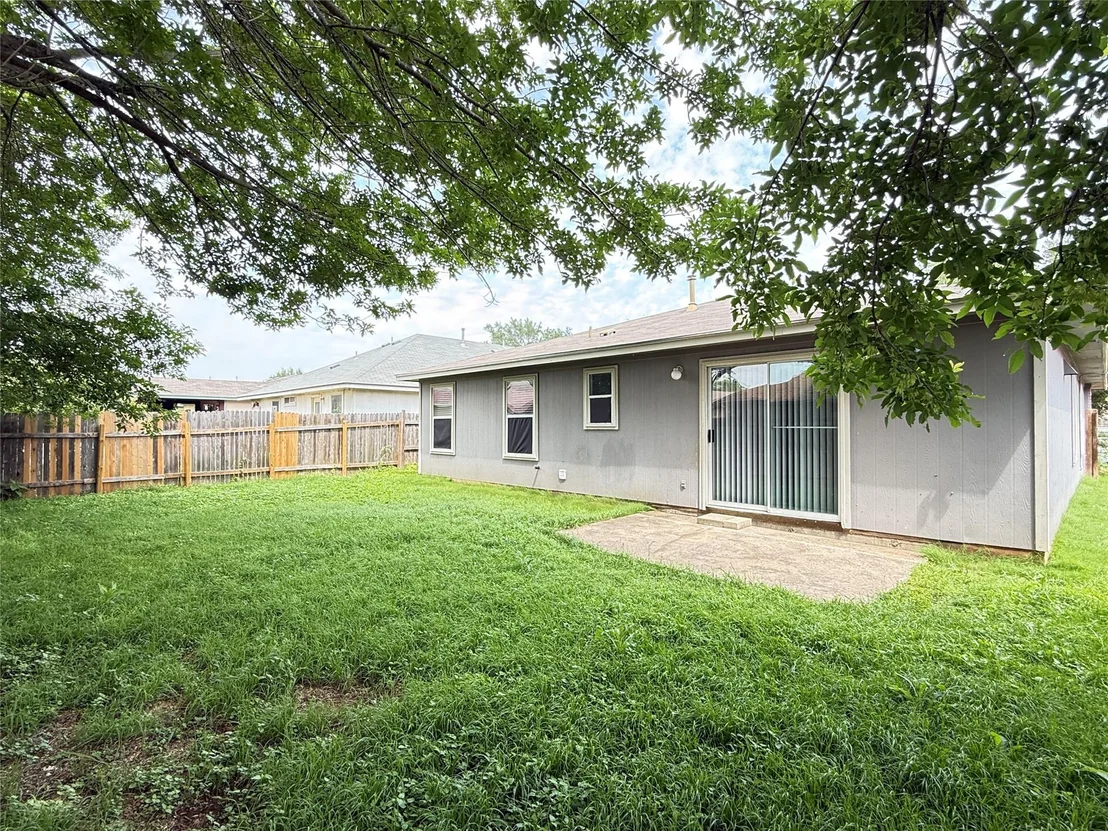 Photo of 3902 Louise Lee DR