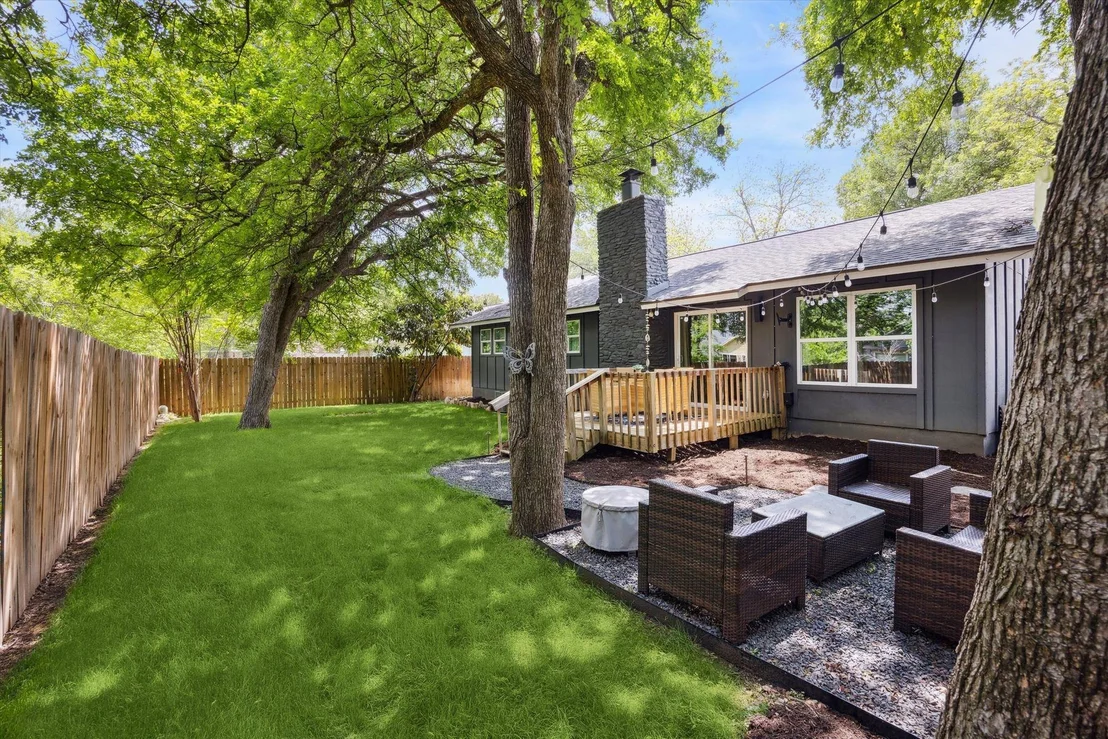 Photo of 2602 Baxter DR