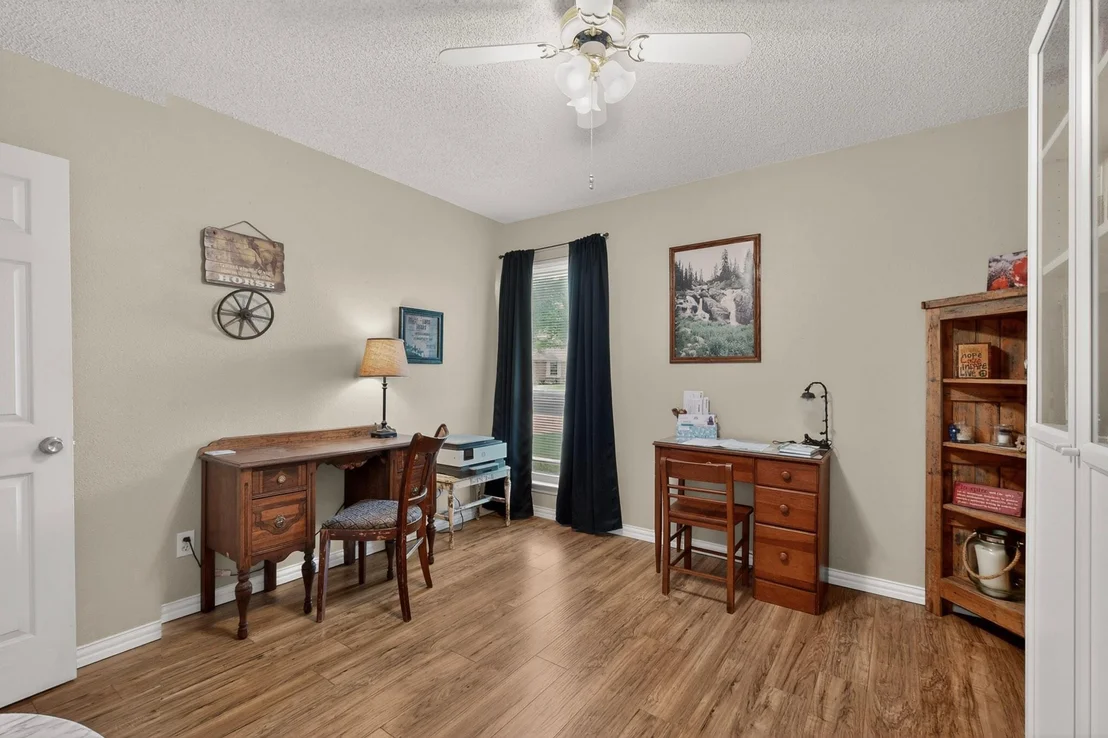 Photo of 507 Thousand Oaks BLVD