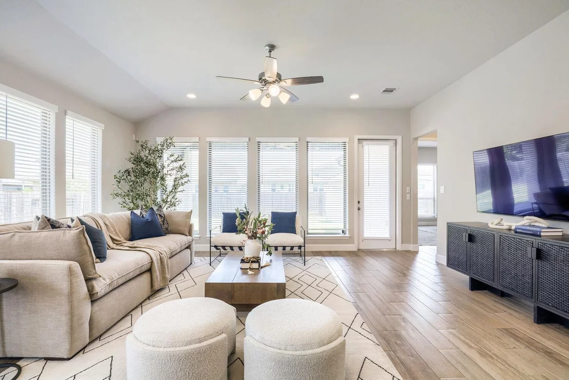Photo of 14505 Kira LN