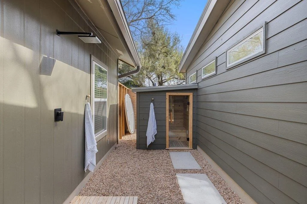 Photo of 8202 Cache DR