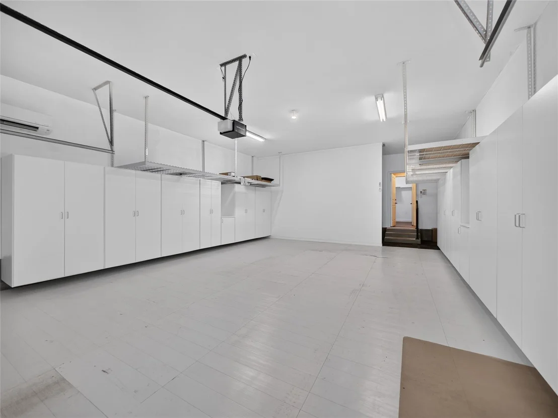 Photo of 435 Davis Mountain CIR