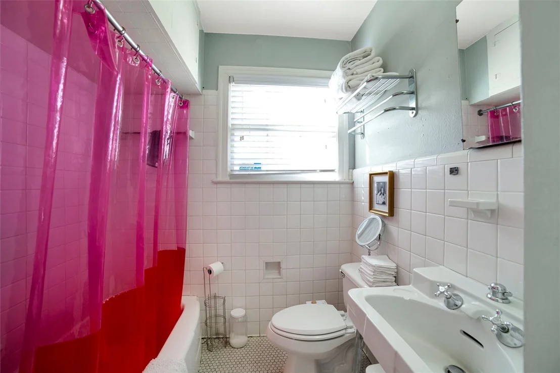 Photo of 2806 Breeze TER