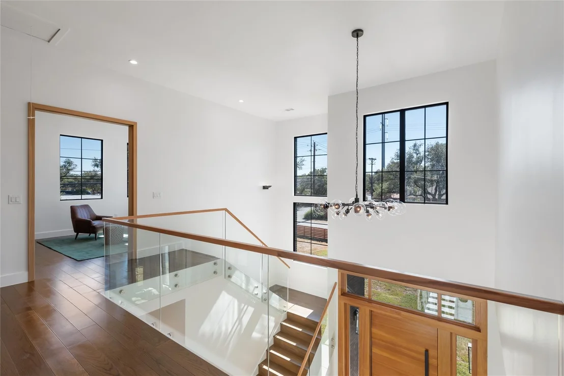 Photo of 1701 Saracen RD