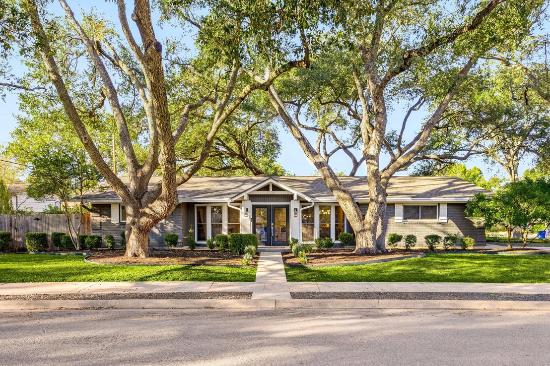 Photo of 3006 Carlisle DR