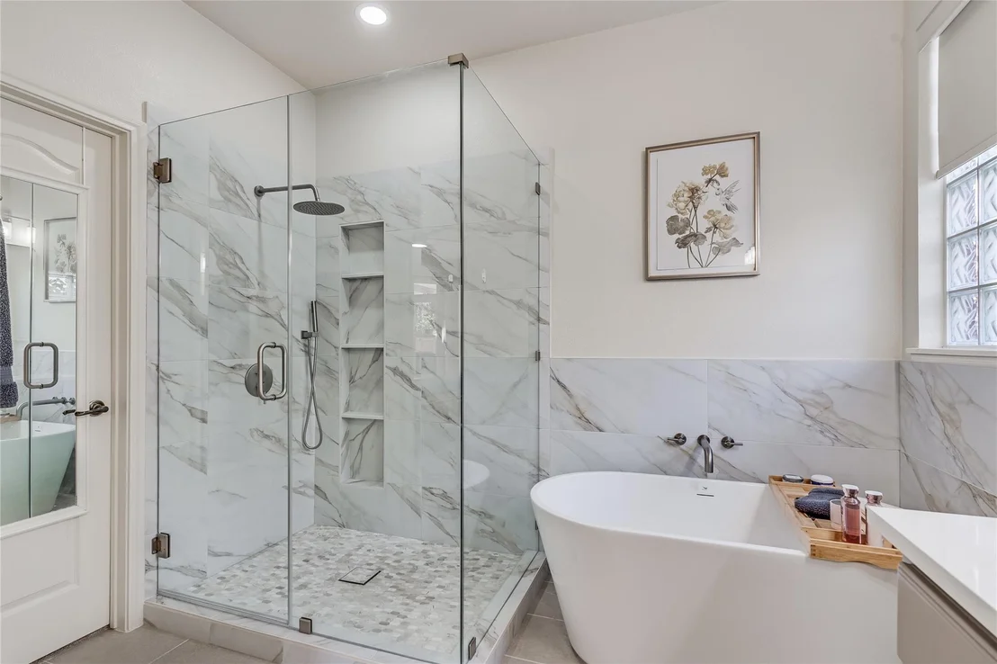 Photo of 2535 Crenshaw DR