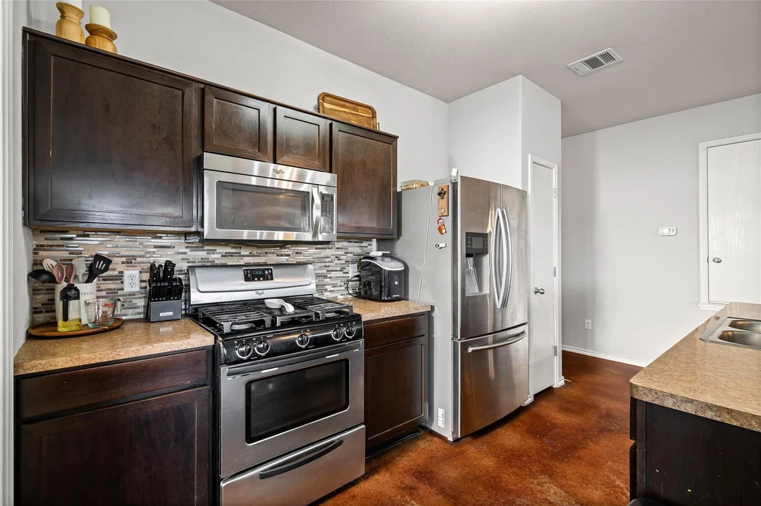 Photo of 1541 Twin CV